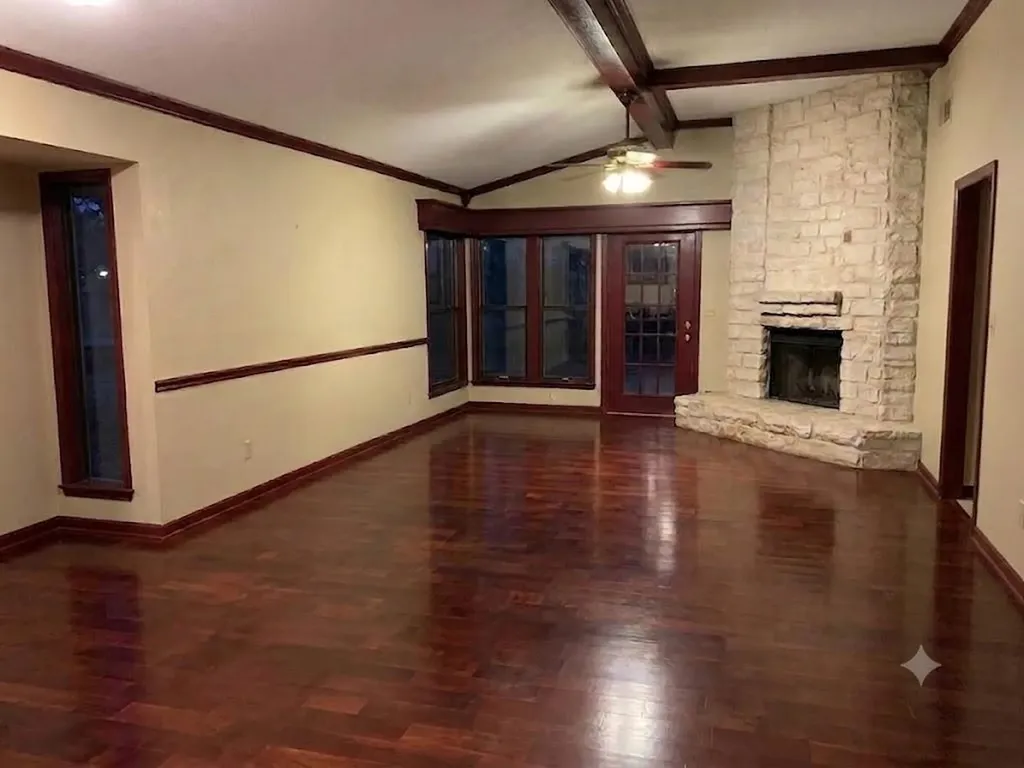 2005 Elysian Fields Austin TX 78727
