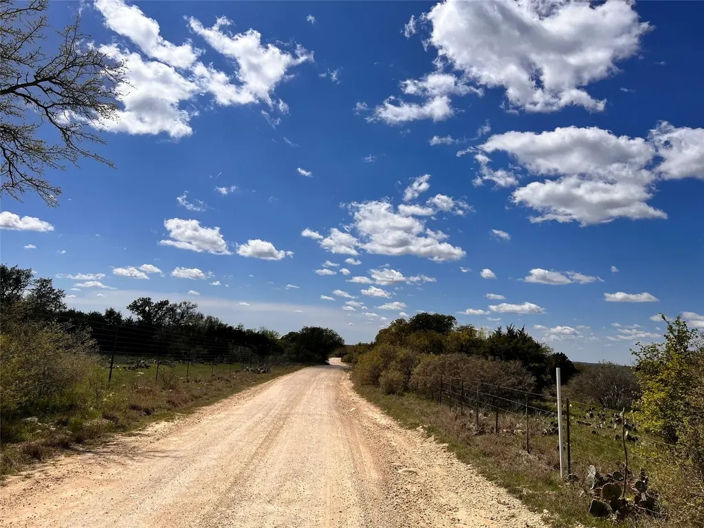 00 Park Road Lampasas TX 76550