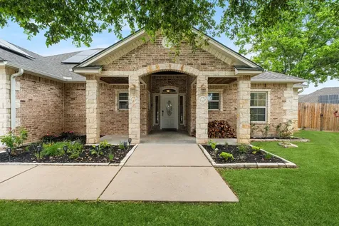 1902 Yuma Circle Killeen TX 76543