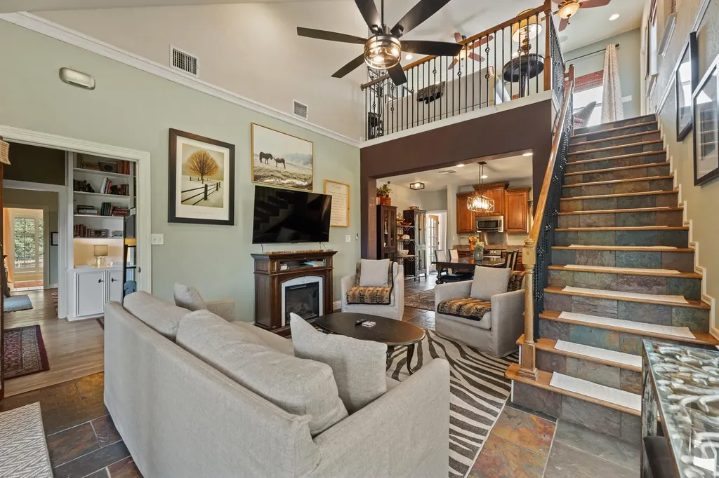 12932 Nutty Brown Road Austin TX 78737