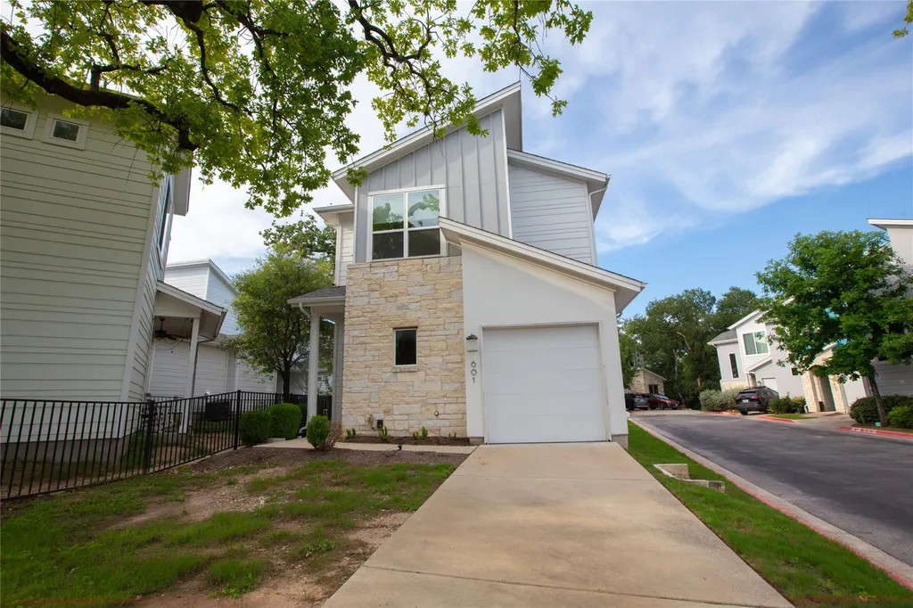 3108 E 51st Street Austin TX 78723