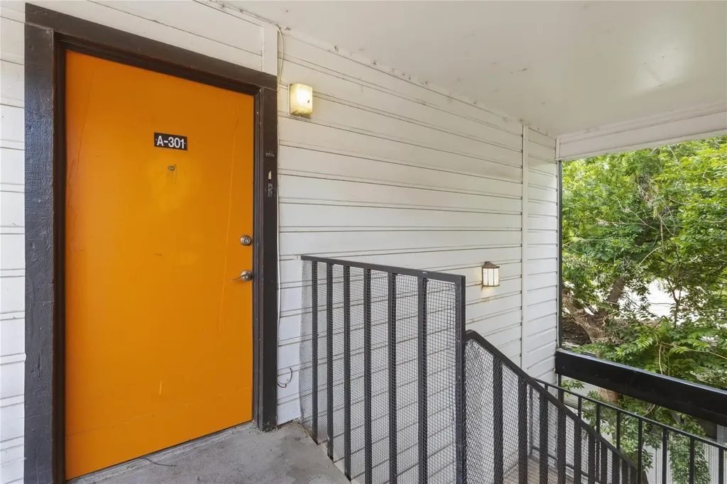 2801 Hemphill Park Austin TX 78705