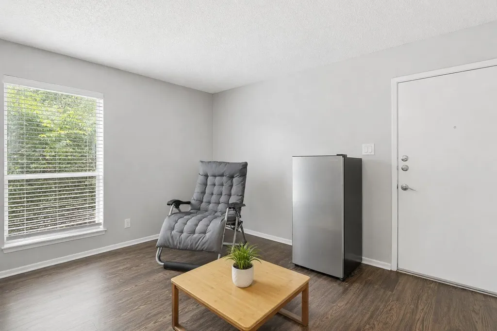 2801 Hemphill Park Austin TX 78705