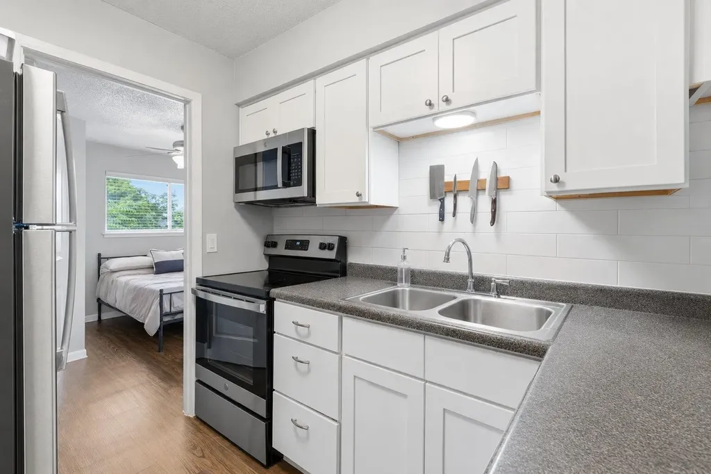 2801 Hemphill Park Austin TX 78705