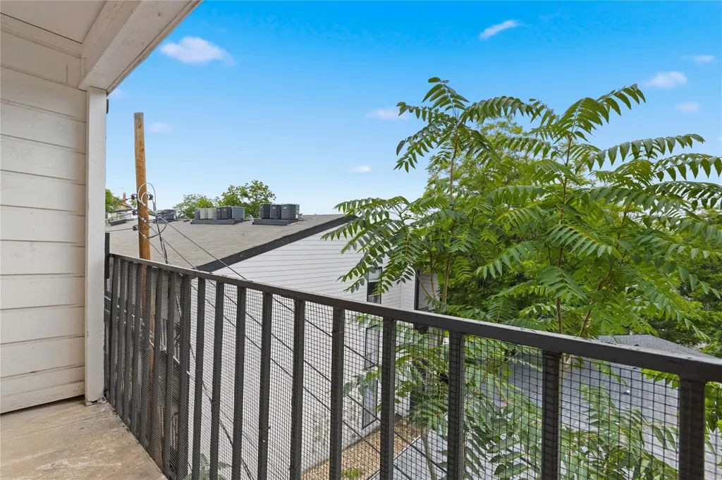 2801 Hemphill Park Austin TX 78705