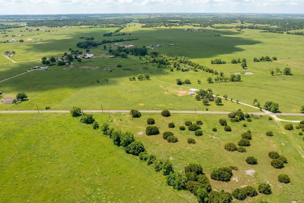 562 County Road 154 Georgetown TX 78626