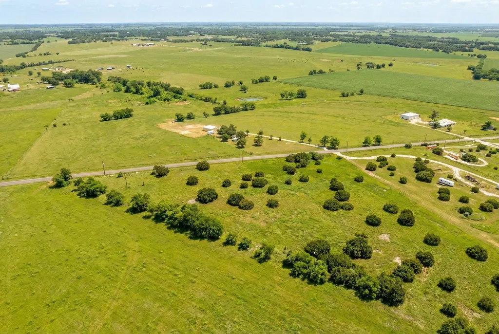 562 County Road 154 Georgetown TX 78626