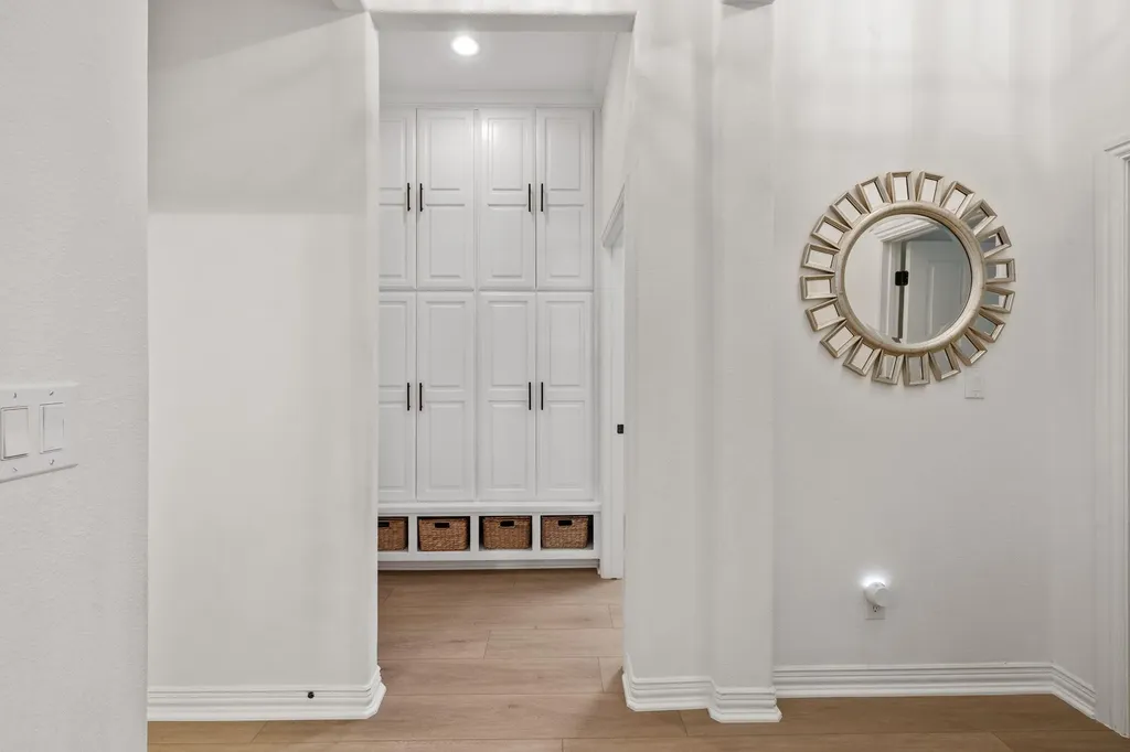 1124 Castle Path Round Rock TX 78681