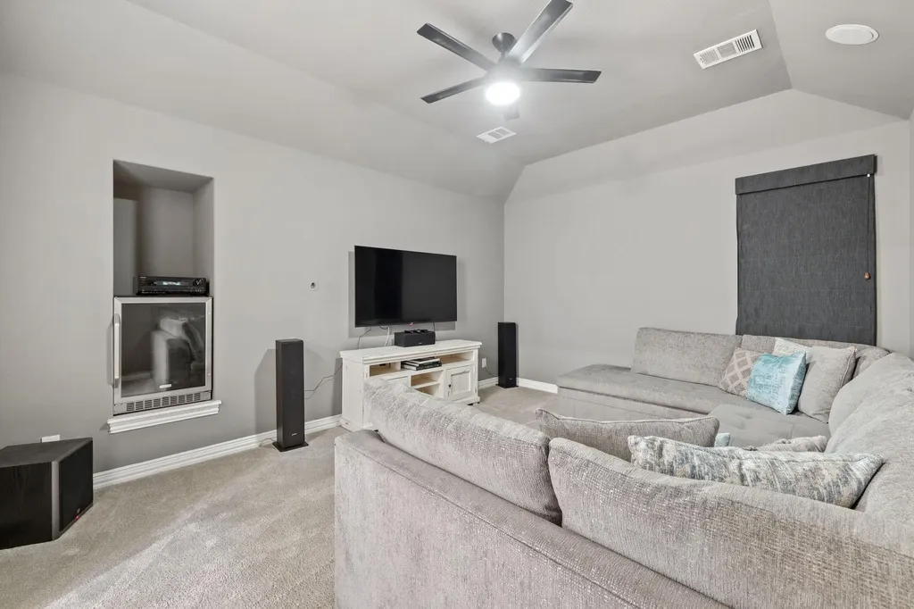 1124 Castle Path Round Rock TX 78681