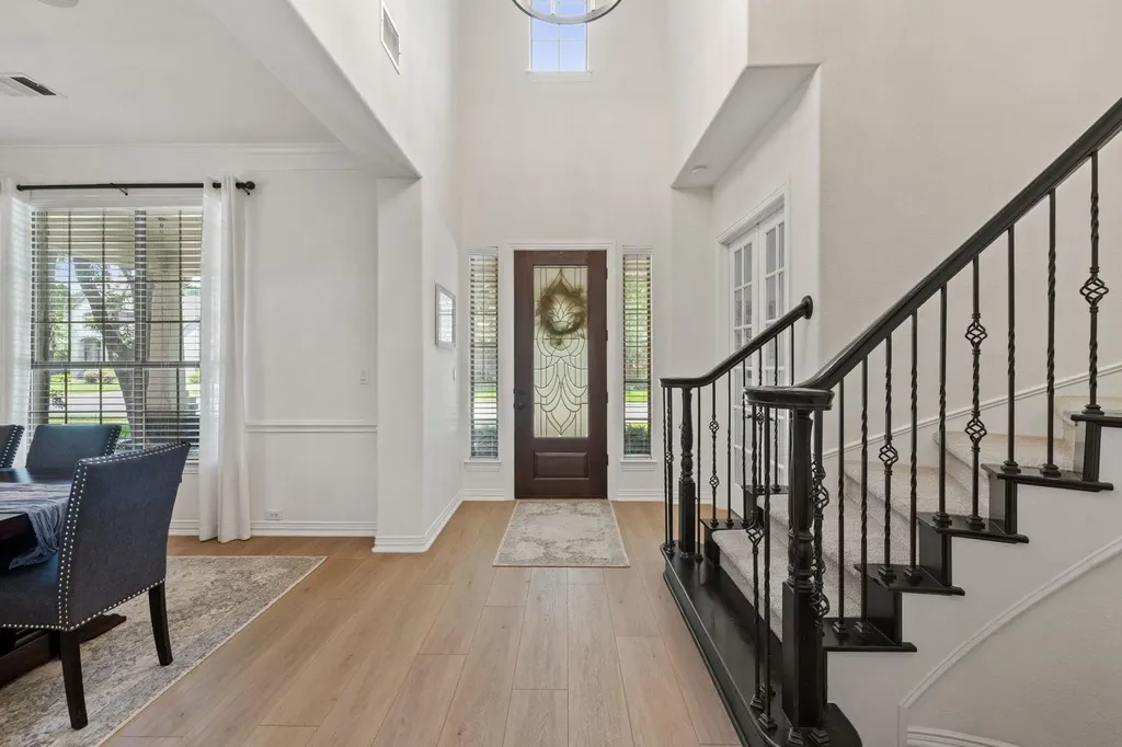 1124 Castle Path Round Rock TX 78681
