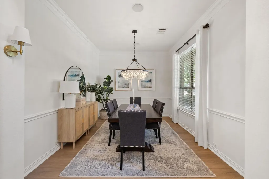 1124 Castle Path Round Rock TX 78681