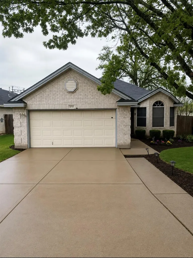 4719 Castleman Drive Austin TX 78725
