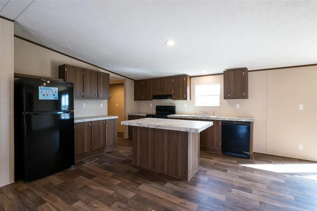6965 Seawillow Road Lockhart TX 78644