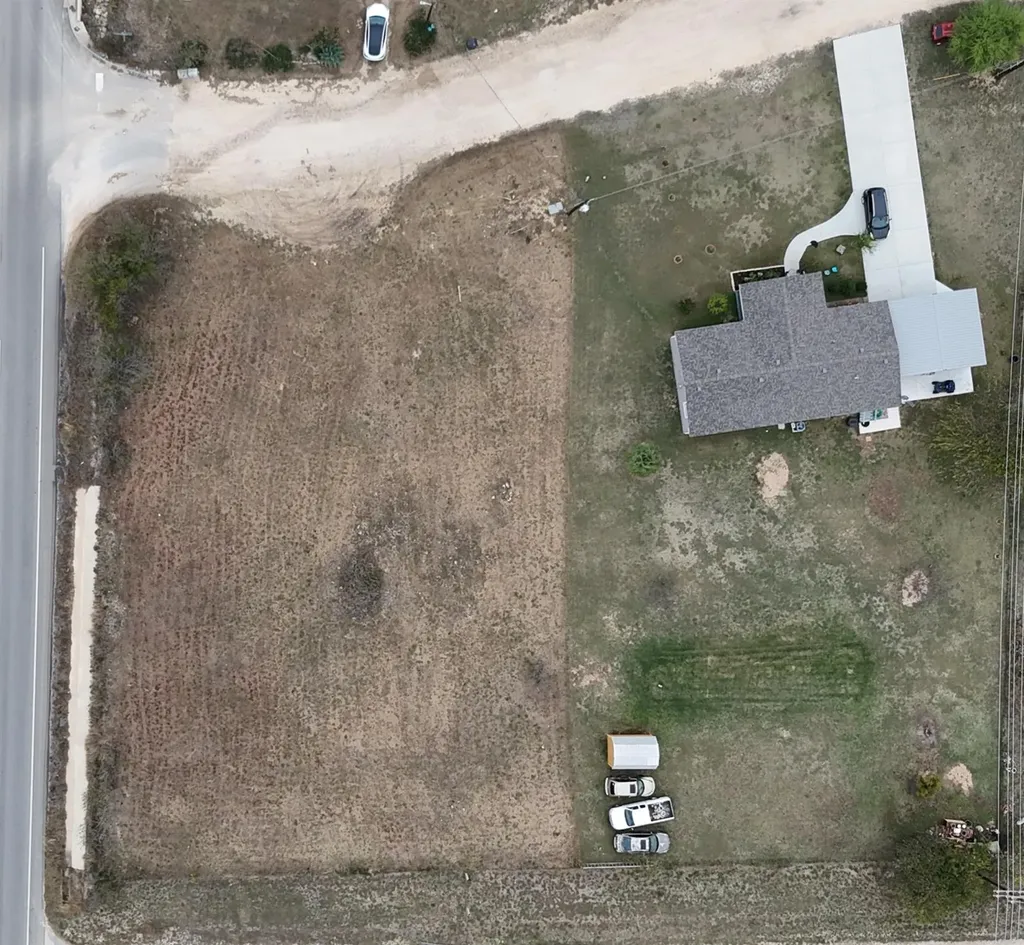 102 Crestview Drive Liberty Hill TX 78642