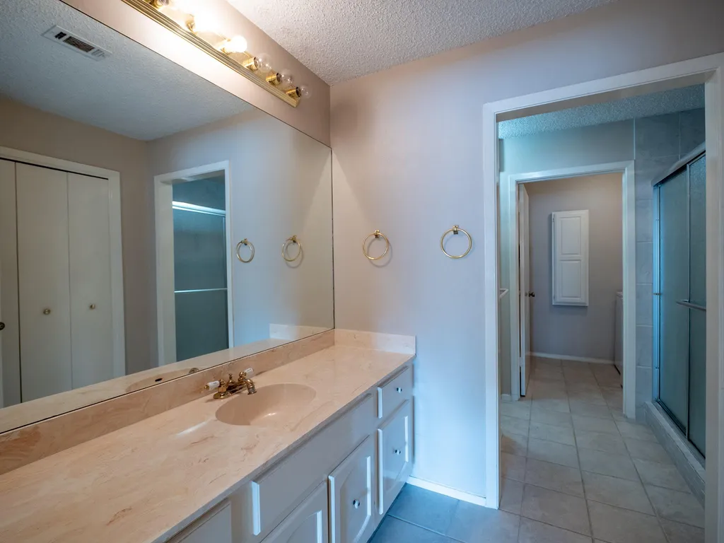 1000 Verbena Drive Austin TX 78750