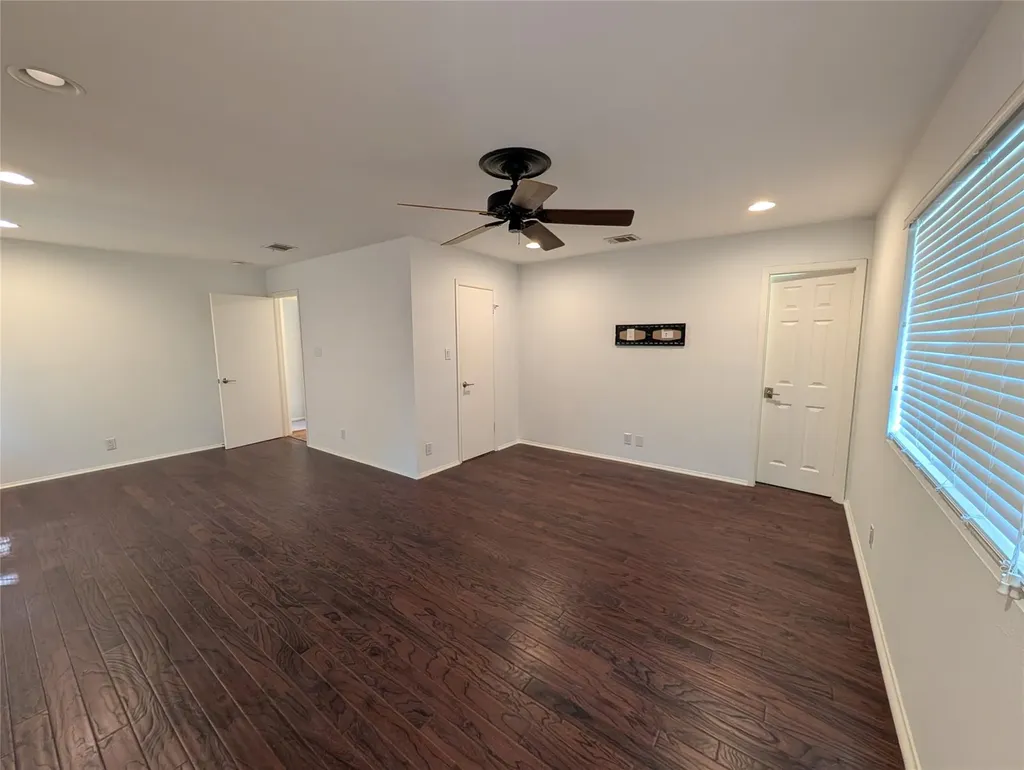 4601 Tamarack Trail Austin TX 78727