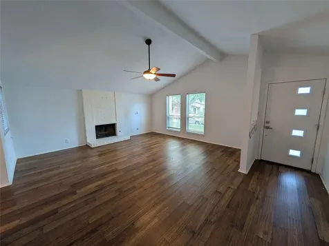 4601 Tamarack Trail Austin TX 78727