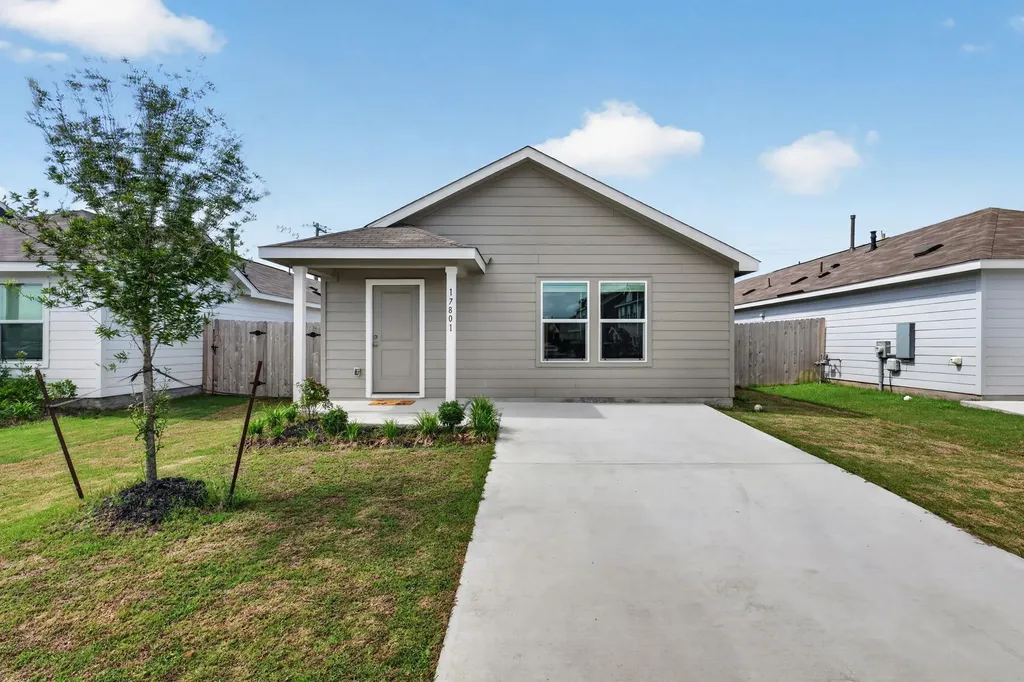 17801 Dockery Drive Elgin TX 78621
