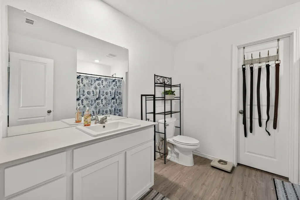 17801 Dockery Drive Elgin TX 78621
