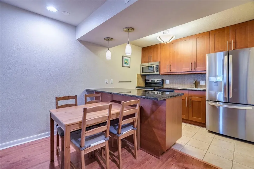 7685 Northcross Drive Austin TX 78757