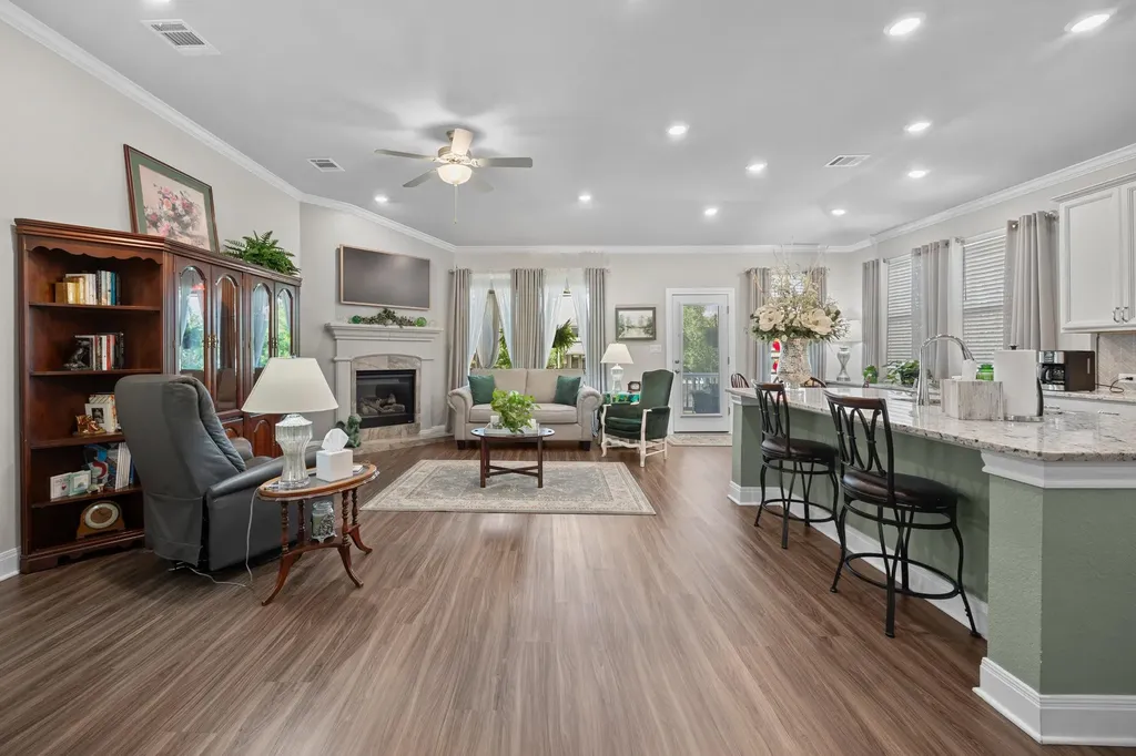 2105 Prairie Oaks Drive Georgetown TX 78628