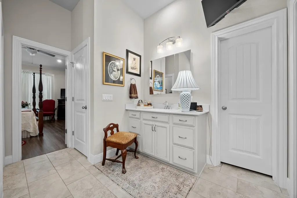 2105 Prairie Oaks Drive Georgetown TX 78628