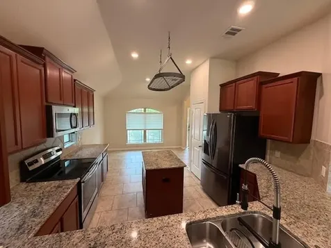 1105 Arvada Drive Leander TX 78641