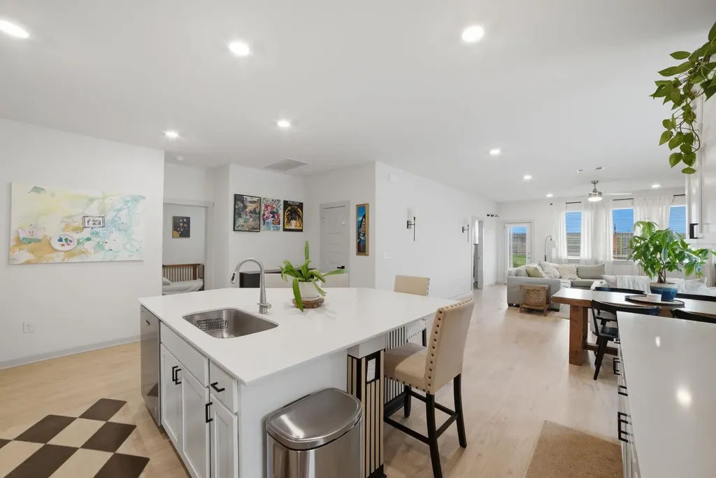 3608 Overlord Lane Austin TX 78754