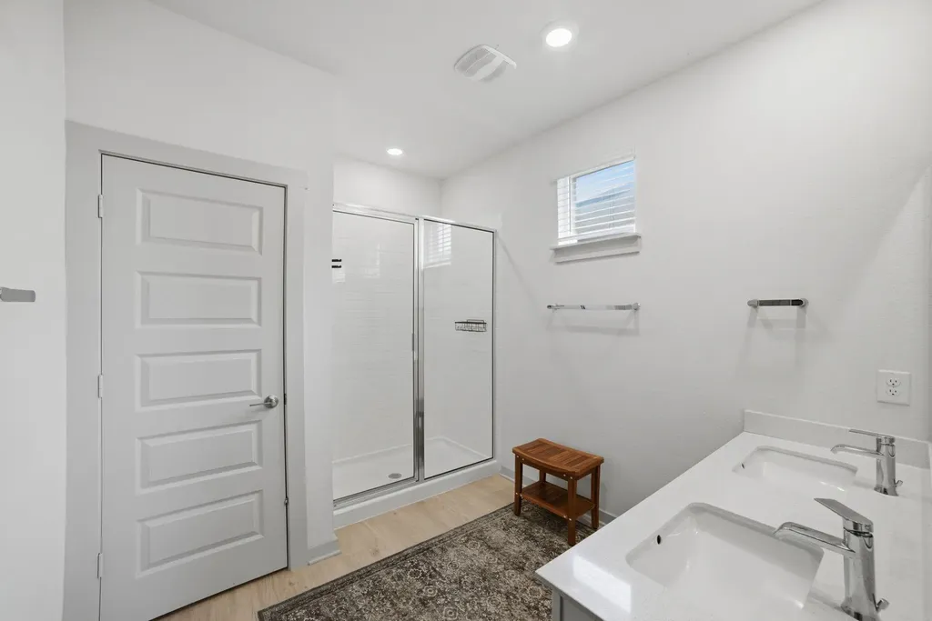 3608 Overlord Lane Austin TX 78754