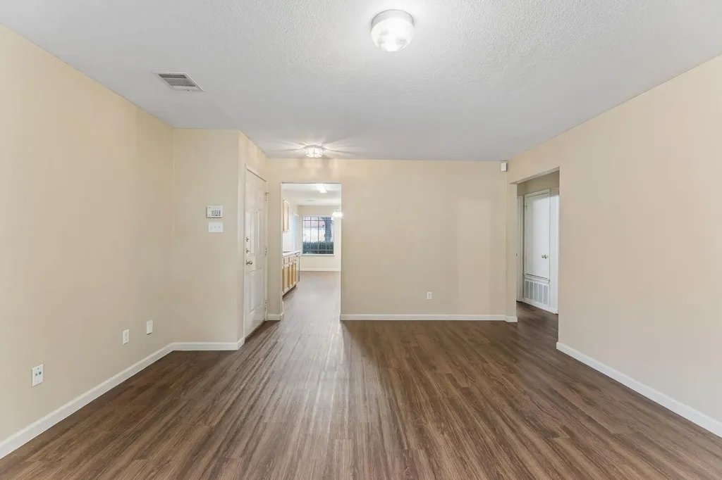 1519 Miss Allisons Way Pflugerville TX 78660