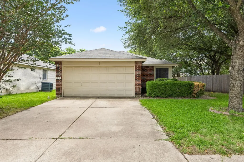 1519 Miss Allisons Way Pflugerville TX 78660