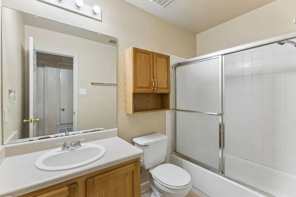 1519 Miss Allisons Way Pflugerville TX 78660