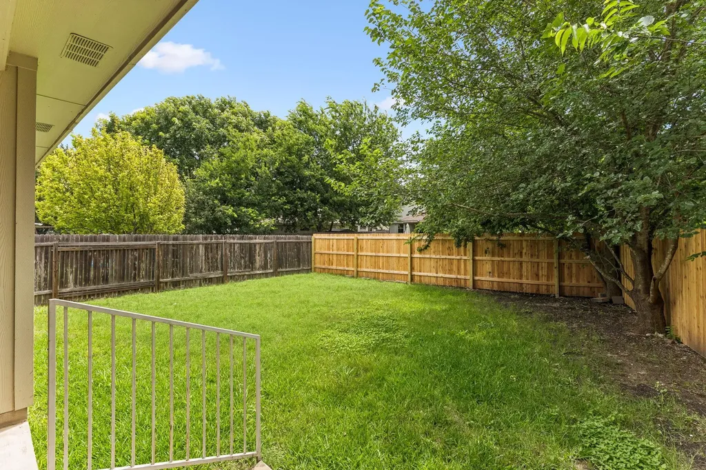 1519 Miss Allisons Way Pflugerville TX 78660