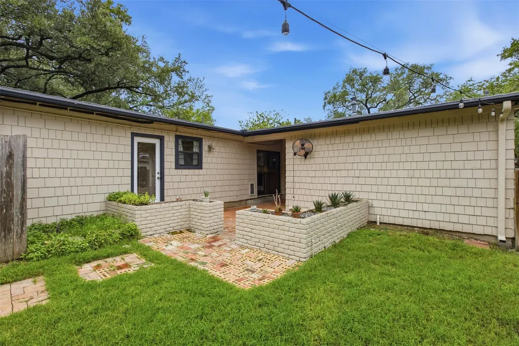 11901 North Oaks Drive Austin TX 78753