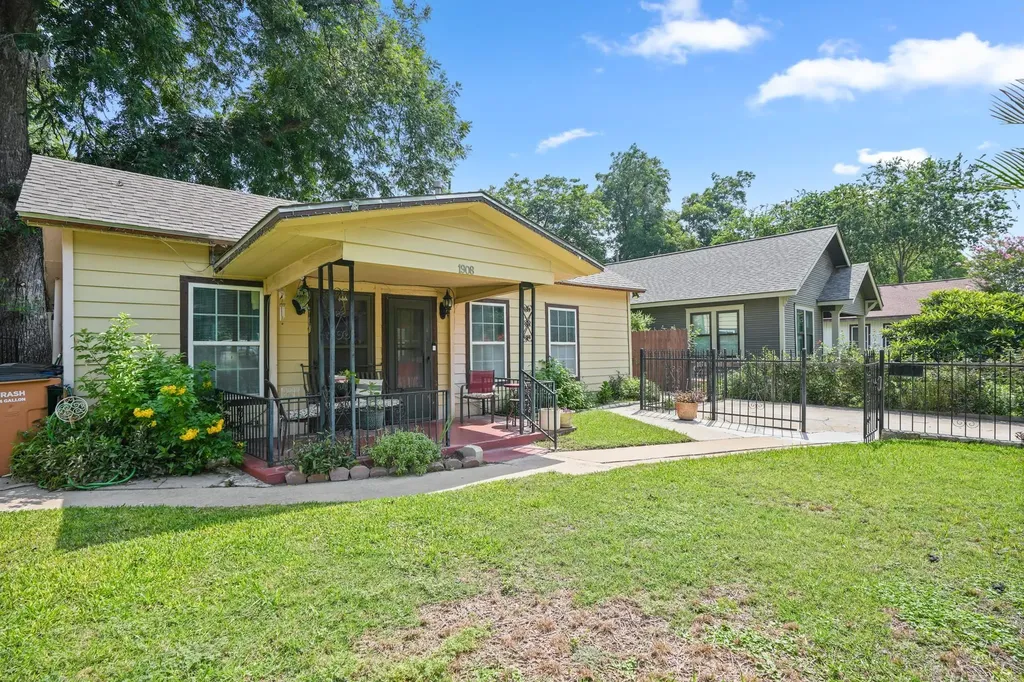 1908 Holly Street Austin TX 78702