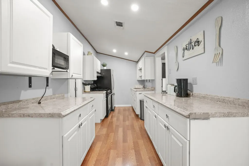 1908 Holly Street Austin TX 78702