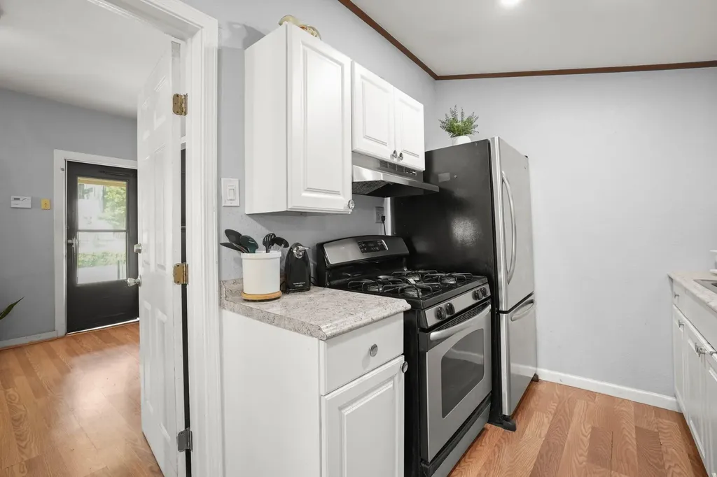1908 Holly Street Austin TX 78702