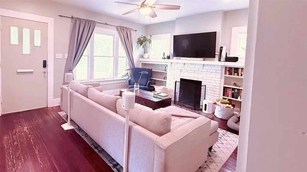 307 E 35th Street Austin TX 78705