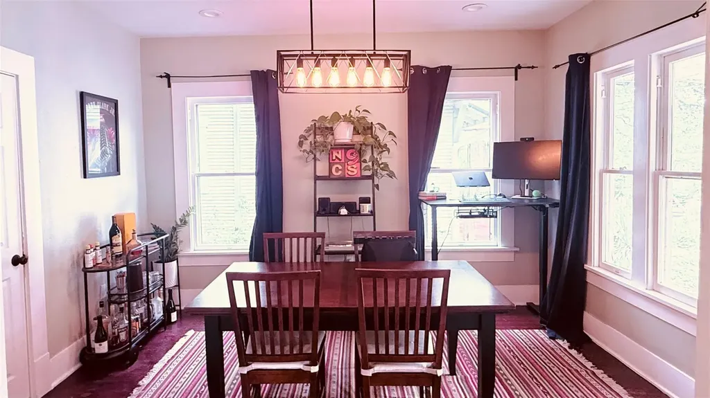 307 E 35th Street Austin TX 78705