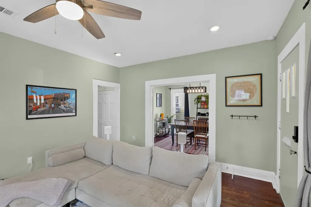 307 E 35th Street Austin TX 78705