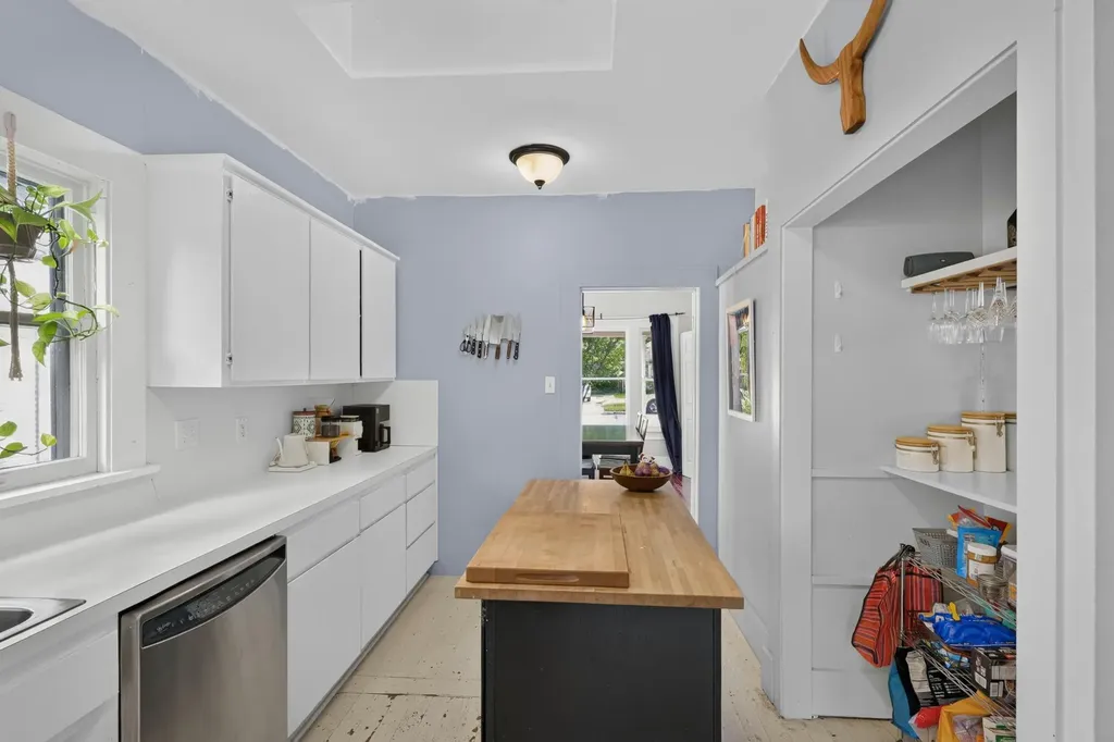 307 E 35th Street Austin TX 78705