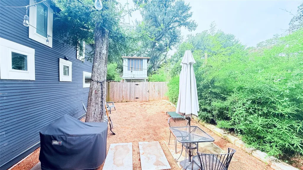 307 E 35th Street Austin TX 78705