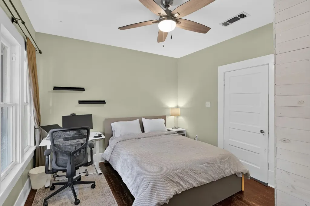 307 E 35th Street Austin TX 78705
