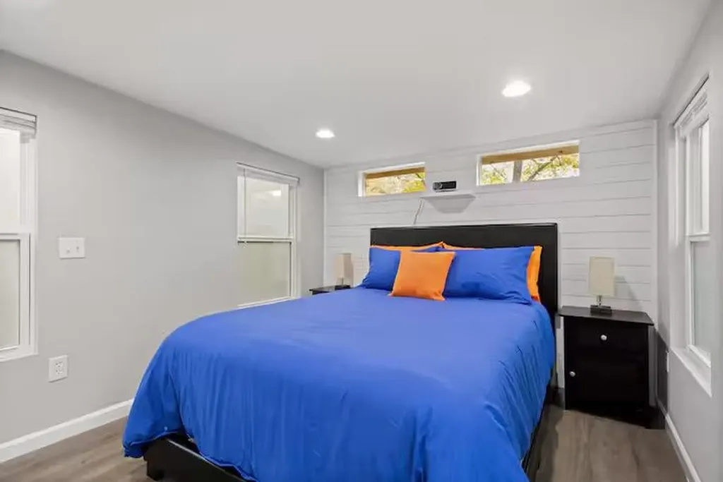 307 E 35th Street Austin TX 78705