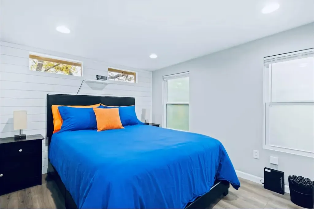 307 E 35th Street Austin TX 78705