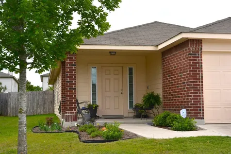 1522 Wedgewood Cove Lockhart TX 78644