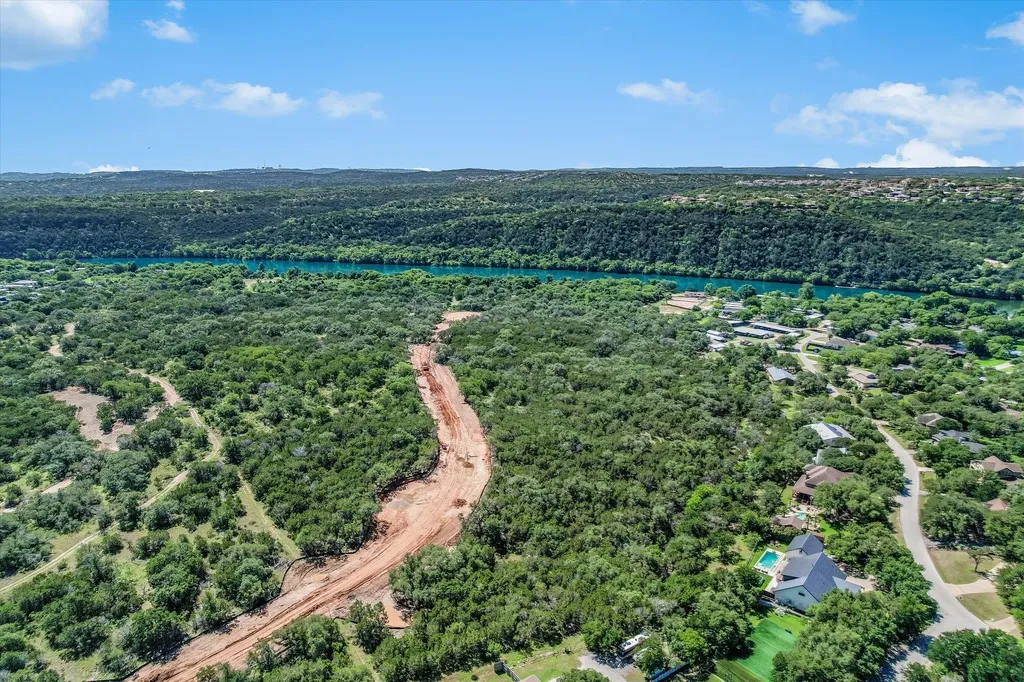 900 Quinlan Park Road S Austin TX 78732