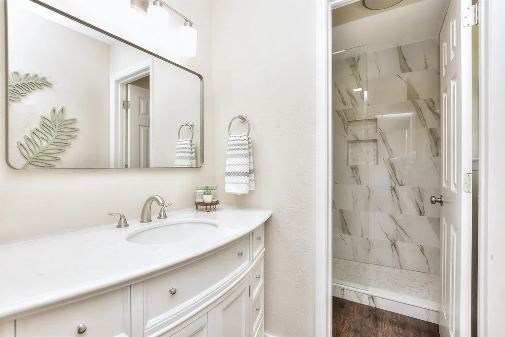 10610 Berthound Drive Austin TX 78758
