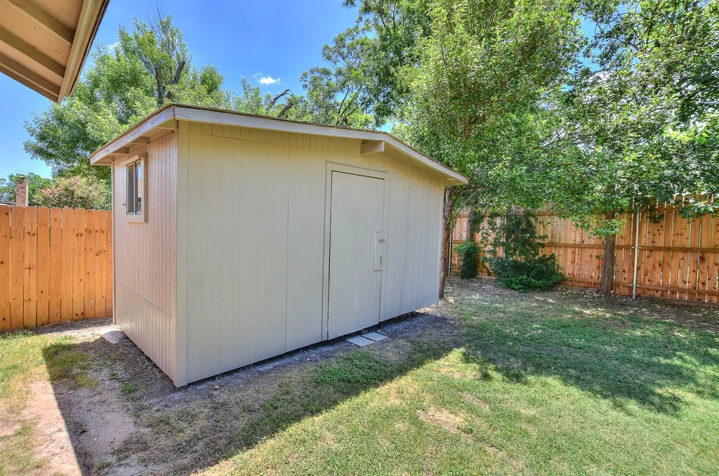 10610 Berthound Drive Austin TX 78758