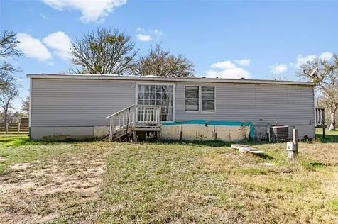 214 The Ranch Road Del Valle TX 78617